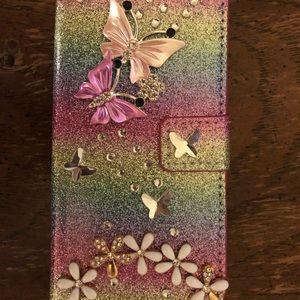 iPhone 6/7/8 beautiful bling butterfly wallet/case